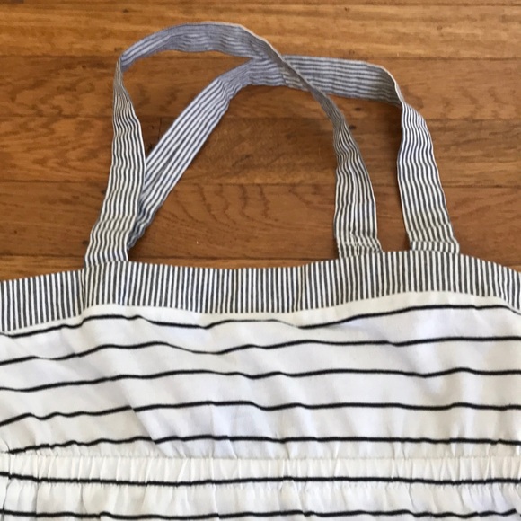 ☀️sale!☀️ Volcom cross back tank - Picture 3 of 4